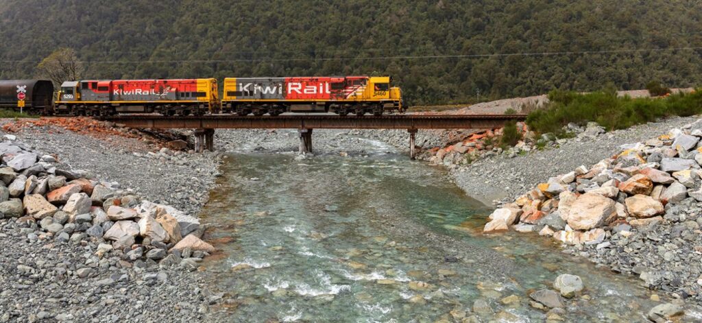 Kiwi Rail, Arthur's Pass, New Zealand